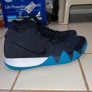 Men’s Size 12 Nike Hi-Top Sneakers